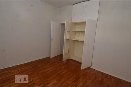 Quarto  de apartamento para alugar com 2 quartos, 90m² em Leme, Rio de Janeiro