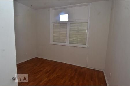 Quarto  de apartamento para alugar com 2 quartos, 90m² em Leme, Rio de Janeiro