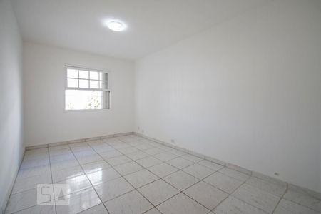 Quarto da Frente de casa para alugar com 2 quartos, 111m² em Campo Belo, São Paulo