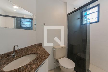 Banheiro de kitnet/studio para alugar com 1 quarto, 33m² em Bela Vista, São Paulo