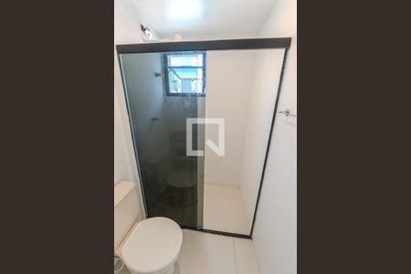 Banheiro de kitnet/studio para alugar com 1 quarto, 33m² em Bela Vista, São Paulo