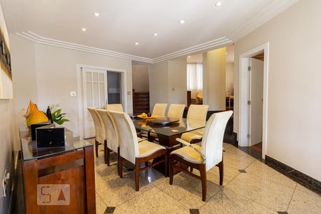 Sala de Jantar de casa à venda com 6 quartos, 490m² em Santa Amelia, Belo Horizonte