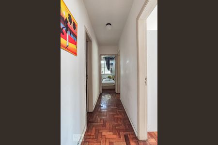 Corredor de apartamento à venda com 3 quartos, 65m² em Tristeza, Porto Alegre