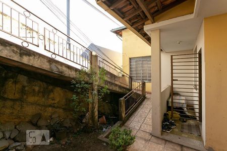 Entrada de casa à venda com 9 quartos, 380m² em Sagrada Família, Belo Horizonte