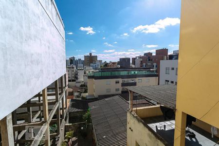 Vista de casa à venda com 9 quartos, 380m² em Sagrada Família, Belo Horizonte
