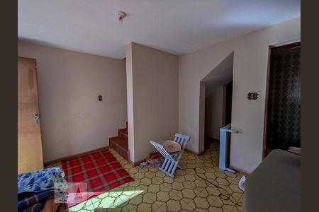 Sala 2 de casa à venda com 9 quartos, 380m² em Sagrada Família, Belo Horizonte