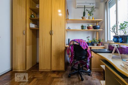 Dormitório1 de apartamento à venda com 3 quartos, 98m² em Menino Deus, Porto Alegre