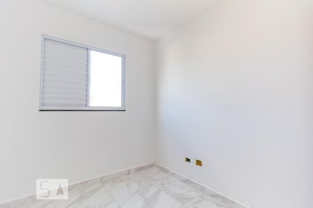 Quarto 2 de apartamento para alugar com 2 quartos, 38m² em Vila Granada, São Paulo