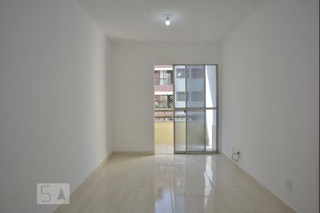 Sala de apartamento para alugar com 2 quartos, 62m² em Pechincha, Rio de Janeiro