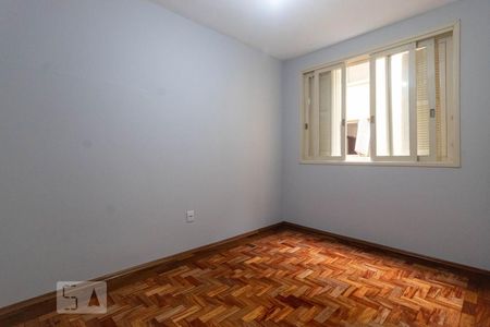 Quarto 2 de apartamento para alugar com 2 quartos, 64m² em Partenon, Porto Alegre