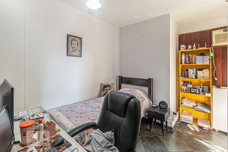 Quarto 2 de casa para alugar com 3 quartos, 92m² em Tanque, Rio de Janeiro