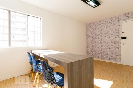 Sala de apartamento para alugar com 2 quartos, 56m² em Jardim Íris, São Paulo