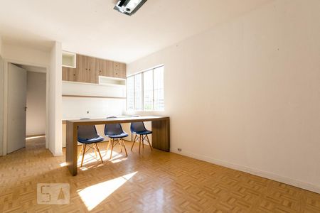 Sala de apartamento para alugar com 2 quartos, 56m² em Jardim Íris, São Paulo