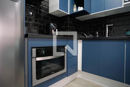 Cozinha de apartamento para alugar com 1 quarto, 35m² em Vila Gomes Cardim, São Paulo