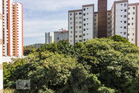Vista de apartamento à venda com 3 quartos, 61m² em Jardim Íris, São Paulo
