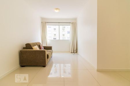 Sala de apartamento para alugar com 3 quartos, 70m² em Partenon, Porto Alegre