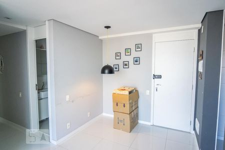 Sala de apartamento à venda com 2 quartos, 44m² em Quinta da Paineira, São Paulo