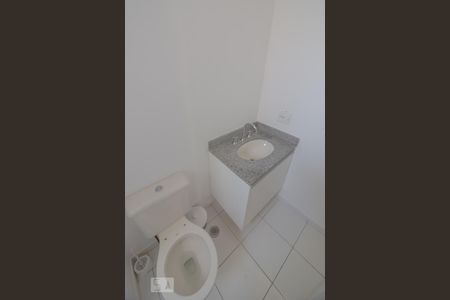 Banheiro de apartamento para alugar com 2 quartos, 51m² em Vila Butantã, São Paulo