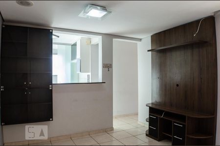 Sala de apartamento à venda com 3 quartos, 70m² em Buritis, Belo Horizonte