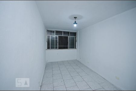 Sala de apartamento para alugar com 1 quarto, 60m² em Santa Rosa, Niterói