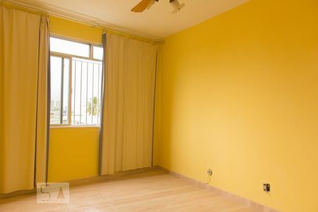 Sala de apartamento para alugar com 2 quartos, 105m² em Braz de Pina, Rio de Janeiro