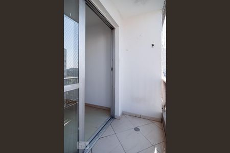 Varanda de apartamento para alugar com 3 quartos, 81m² em Parque Residencial Julia, São Paulo