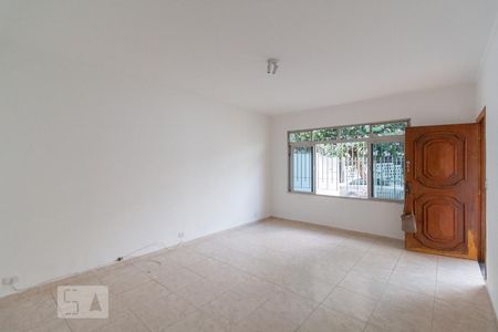 Sala de casa para alugar com 2 quartos, 250m² em Vila Aurora (zona Norte), São Paulo