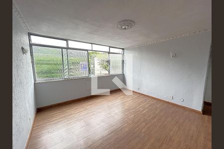 Sala de apartamento para alugar com 3 quartos, 80m² em Del Castilho, Rio de Janeiro