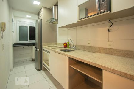 Sala/Cozinha de apartamento à venda com 2 quartos, 64m² em São Geraldo, Porto Alegre