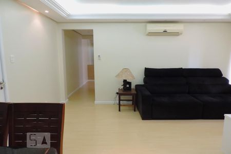 Sala de apartamento para alugar com 2 quartos, 65m² em Centro, Florianópolis