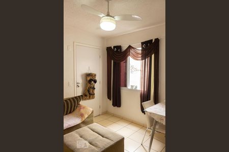 Sala de apartamento para alugar com 2 quartos, 42m² em Campo Grande, Rio de Janeiro