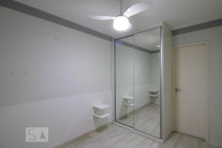 Suíte de apartamento para alugar com 2 quartos, 55m² em Vila das Palmeiras, Guarulhos