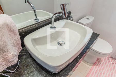 Lavabo - Pia de casa à venda com 3 quartos, 195m² em Vila Assunção, Santo André