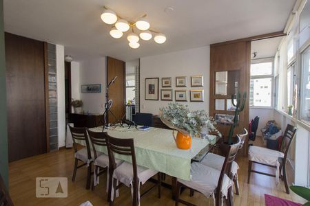 Sala de jantar de apartamento para alugar com 3 quartos, 178m² em Consolação, São Paulo