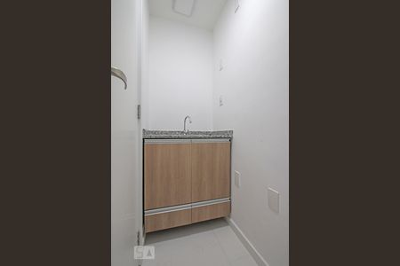 Banheiro 1 de apartamento para alugar com 2 quartos, 53m² em Santo Amaro, São Paulo