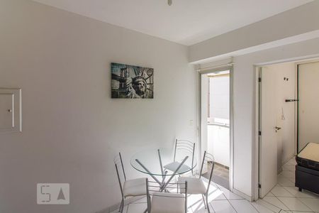 Sala de apartamento para alugar com 1 quarto, 23m² em Consolação, São Paulo