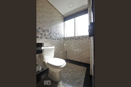 Banheiro da suíte de apartamento para alugar com 1 quarto, 37m² em Vila Andrade, São Paulo