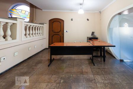 Sala de casa para alugar com 5 quartos, 500m² em Jardim Peri Peri, São Paulo