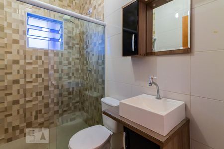 Banheiro de casa para alugar com 1 quarto, 30m² em Jardim Bom Clima, Guarulhos