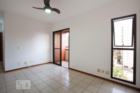 Sala de apartamento para alugar com 2 quartos, 74m² em Centro, Ribeirão Preto