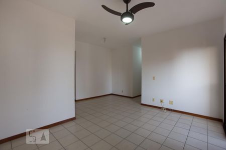 Sala de apartamento para alugar com 2 quartos, 74m² em Centro, Ribeirão Preto