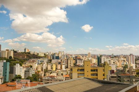 Vista Sala de apartamento para alugar com 4 quartos, 247m² em Cidade Nova, Belo Horizonte