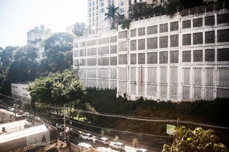 Vista do quarto 2 de apartamento para alugar com 2 quartos, 71m² em Bela Vista, São Paulo