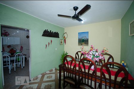 Sala de casa à venda com 3 quartos, 50m² em Icaraí, Niterói