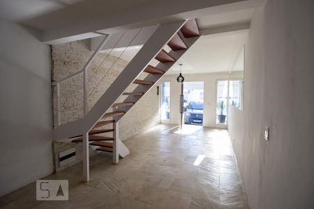 Detalhe Sala de casa de condomínio à venda com 2 quartos, 140m² em Vila Lageado, São Paulo