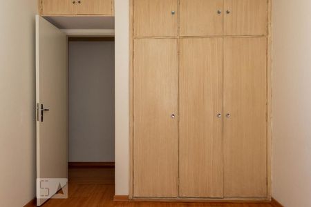 Quarto 2 de apartamento para alugar com 2 quartos, 55m² em Mirandópolis, São Paulo