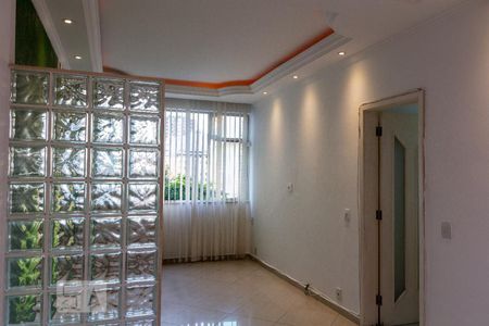 Apartamento à venda com 100m², 3 quartos e sem vagaSala