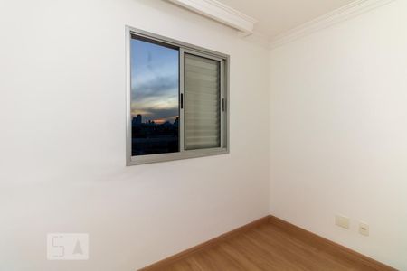 Quarto de apartamento à venda com 3 quartos, 72m² em Parque Novo Mundo, São Paulo