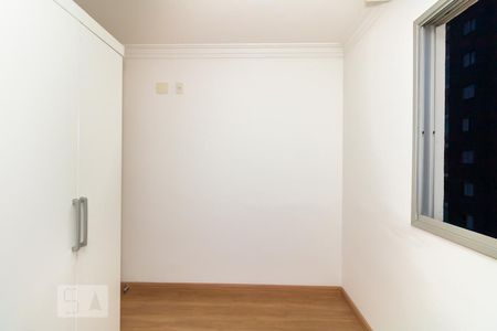 Quarto de apartamento à venda com 3 quartos, 72m² em Parque Novo Mundo, São Paulo