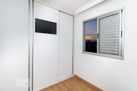 Suíte de apartamento à venda com 3 quartos, 72m² em Parque Novo Mundo, São Paulo